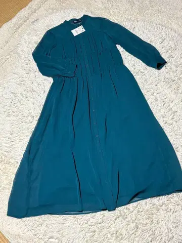 틸 긴팔 원피스