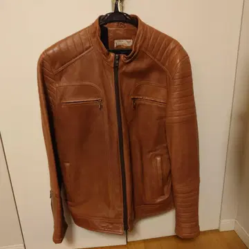 브라운 카멜 가죽 라이더 자켓