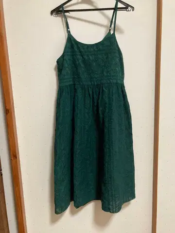 ehka sopo 그린 자수 디자인 원피스