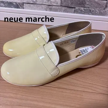 neue marche 크림색 로퍼 25.0cm 일본제