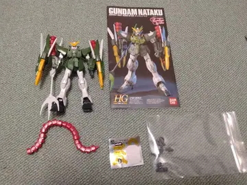 HG 1/144 건담 나타쿠 (부분 조립)