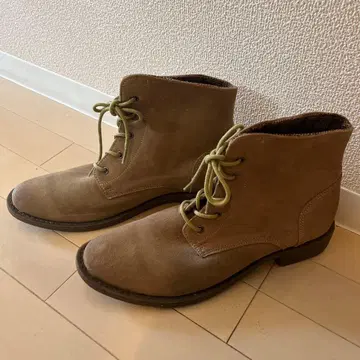 stefanorossi 베이지 스웨이드 처카 부츠