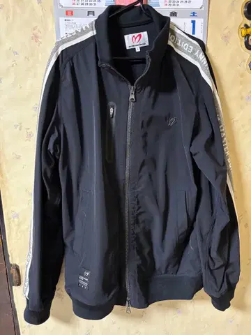 MASTER BUNNY EDITION 자켓