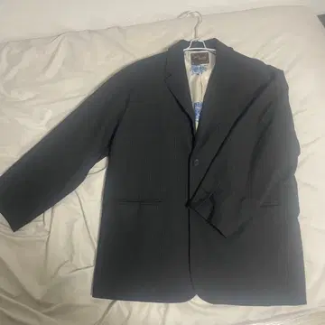 Sour Cream 테일러드 자켓 블랙 스트라이프