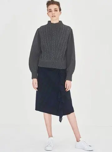 보더스 앳 발코니 니트 아란 니트