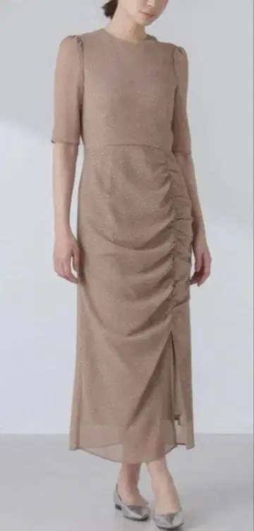 kaene 라메 도비 슬릿 드레스 36 베이지
