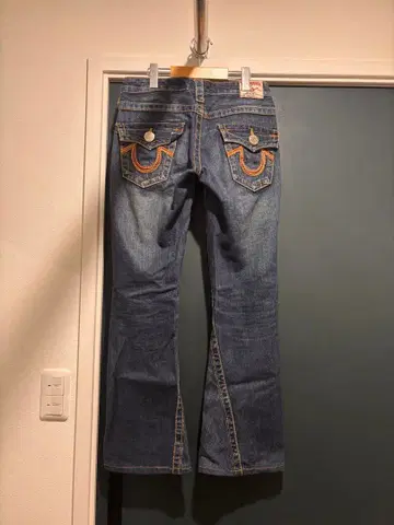 TRUE RELIGION 플레어 팬츠 사이즈 25