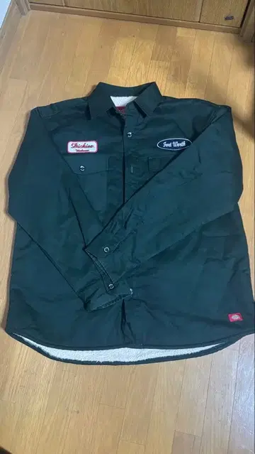 Dickies 플리스 안감 블랙 긴팔 셔츠