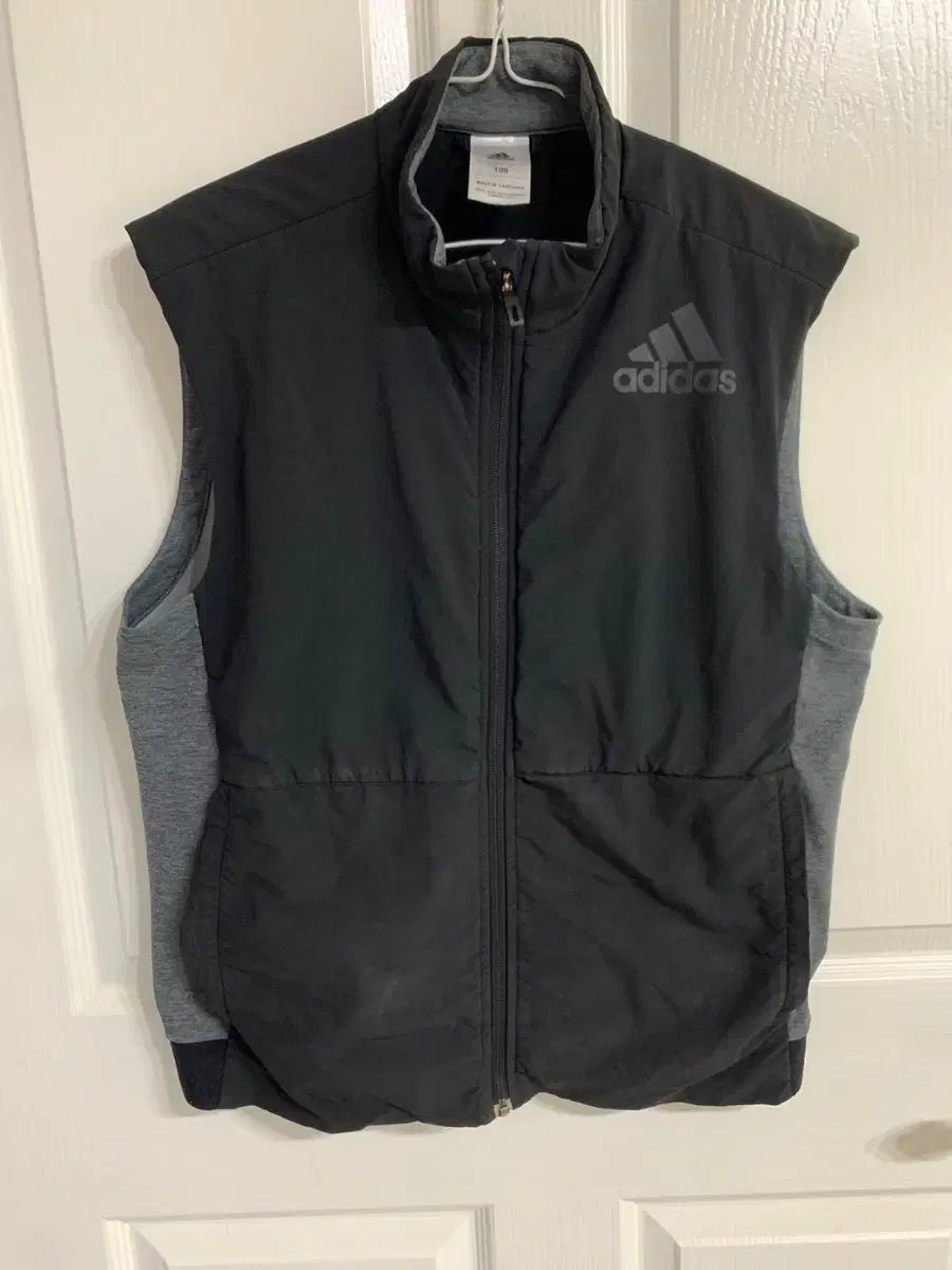 Adidas vest