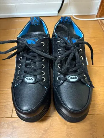 YOSUKE 블랙 통굽 스니커즈 23cm