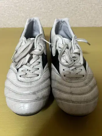 모렐리아 2 재팬 화이트 컬러 26.0cm 봉투도 드립니다