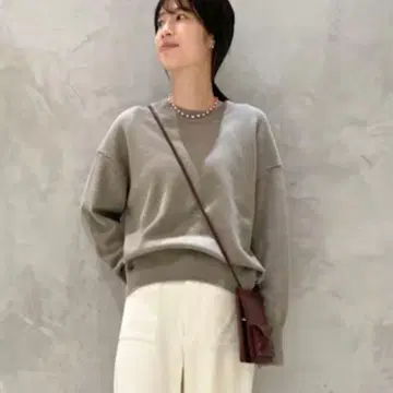 새상품급 갤러리 바이 파인 울 라이트 크루넥 풀오버