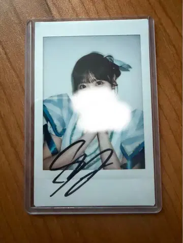 사쿠라이 유이 친필 사인 폴라로이드