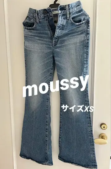 새상품급! MOUSSY 부츠컷 데님