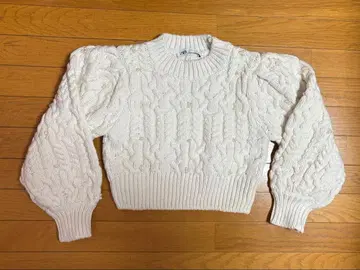 [ 새상품급 ] ZARA 모조 진주 케이블 니트 S 사이즈