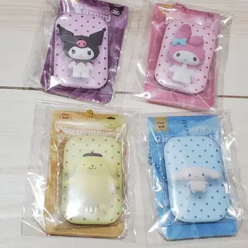 산리오 캐릭터즈 스퀘어 캔뱃지&커버 4세트