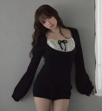 andmary Raven gather set up black