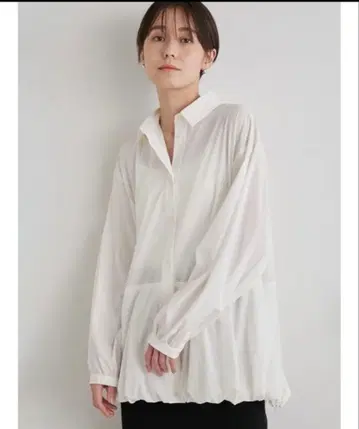 emmi atelier 에미 벌룬 드로스트 셔츠 발수