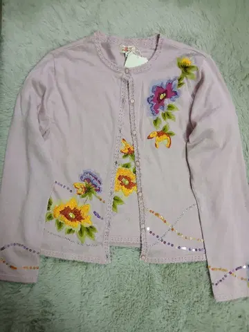 토마츠 꽃 자수 앙상블