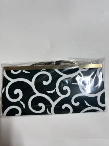 장지갑 그린 화이트 소용돌이 무늬