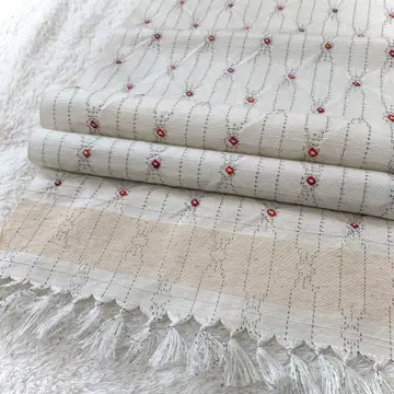 토카마치 명주 순수 실크 옷감 시보리 화이트 베이스 중고품 화이트