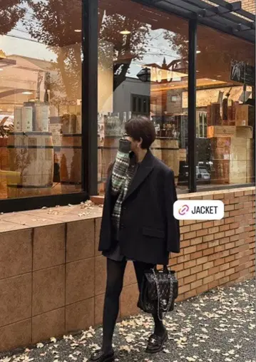 새상품급 MACHATT 버튼 니트 폴로