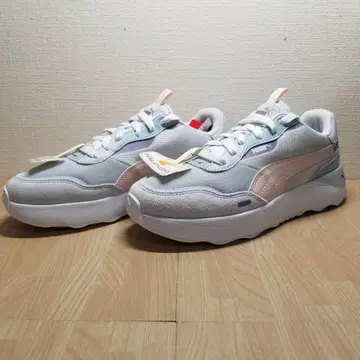 [ 새상품 배송비 포함 ] 푸마 PUMA 런테이밍 플랫폼
