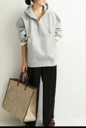 새상품급 CHAMPION x IENA 챔피온 이에나 하프 지퍼 후드티