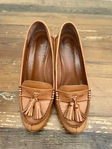 마가렛호웰 태슬 로퍼 펌프스 힐 모카신 23cm