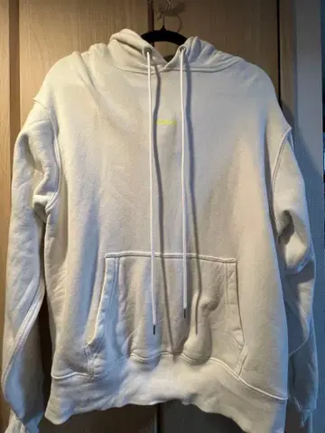 BANDEL 화이트 후드티 CHILL