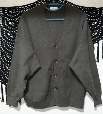 JUNRED 다크 그레이 가디건