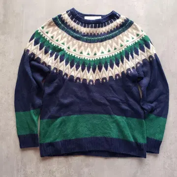 WHITE MOUNTAINEERING 노르딕 스웨터