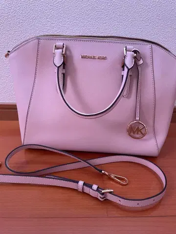 마이클코어스 숄더백