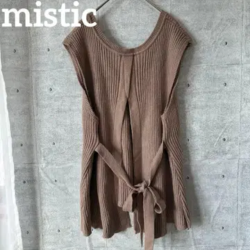 [미스틱] 리브 편직 니트 베스트 V넥 등 리본