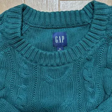 GAP 다크 그린 케이블 니트 M