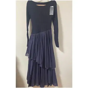 anuans 보트넥 불규칙 밑단 도킹 니트 원피스