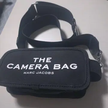 MARC JACOBS THE CAMERA BAG 숄더백