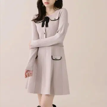 질 바이 질 스튜어트 배색 리브 니트 원피스