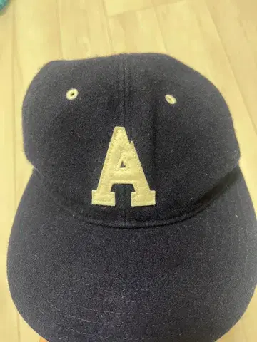 마운틴 리서치 A.M. 캡 네이비