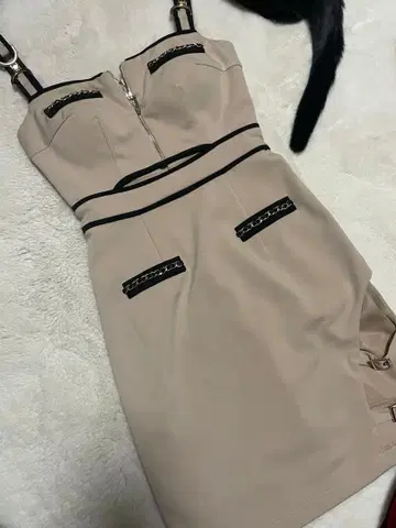 Andy GLAMOROUS 드레스