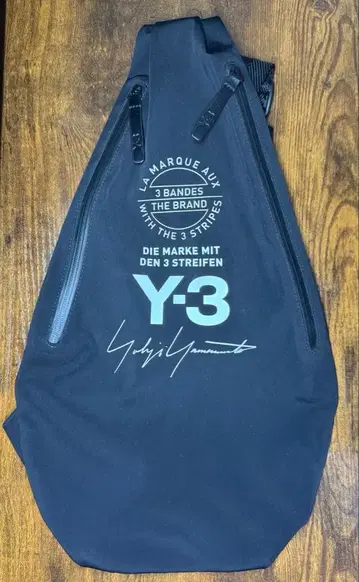 Y-3 블랙 슬링 백