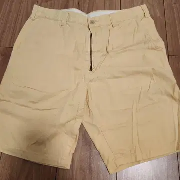 스탠다드 캘리포니아 숏팬츠 옐로우 컬러