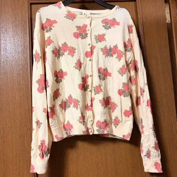 fig london 로즈 패턴 가디건