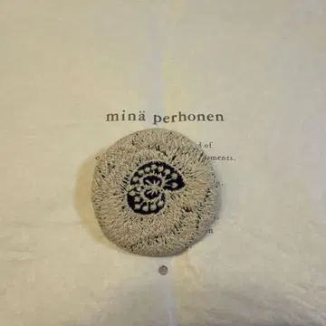 [ 미사용 새상품 ] 미나 페르호넨 rosas 생큐베리 배치