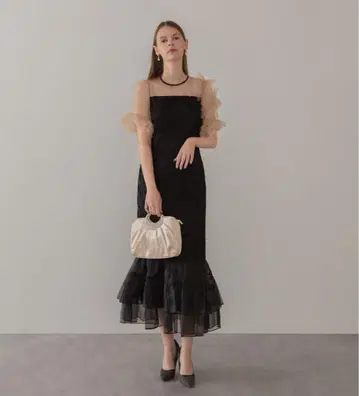 비대칭 튤 쓰리 프릴 헤밍 I라인 원피스 드레스