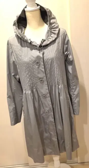 일류 브랜드! 코시노 히로코 후드 부착 그레이 롱 코트