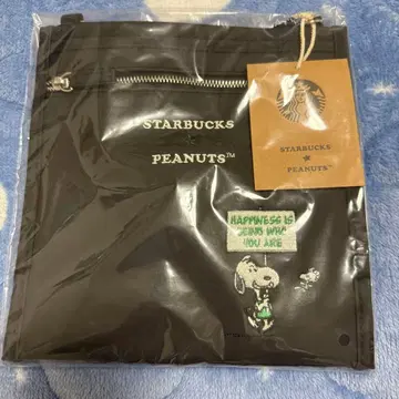 STARBUCKS x PEANUTS 스타벅스 스누피 사코슈