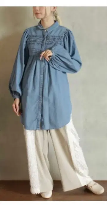 Bittoko 데님 자수 튜닉 긴팔