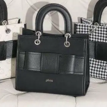 pium 피움 프론트 리본 미니 토트백 블랙