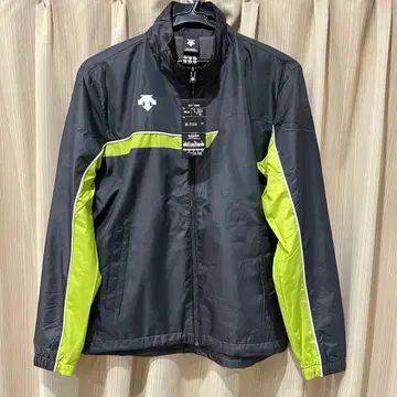 정가 8690엔 새상품 DESCENTE 윈드 브레이커 데상트 남성용